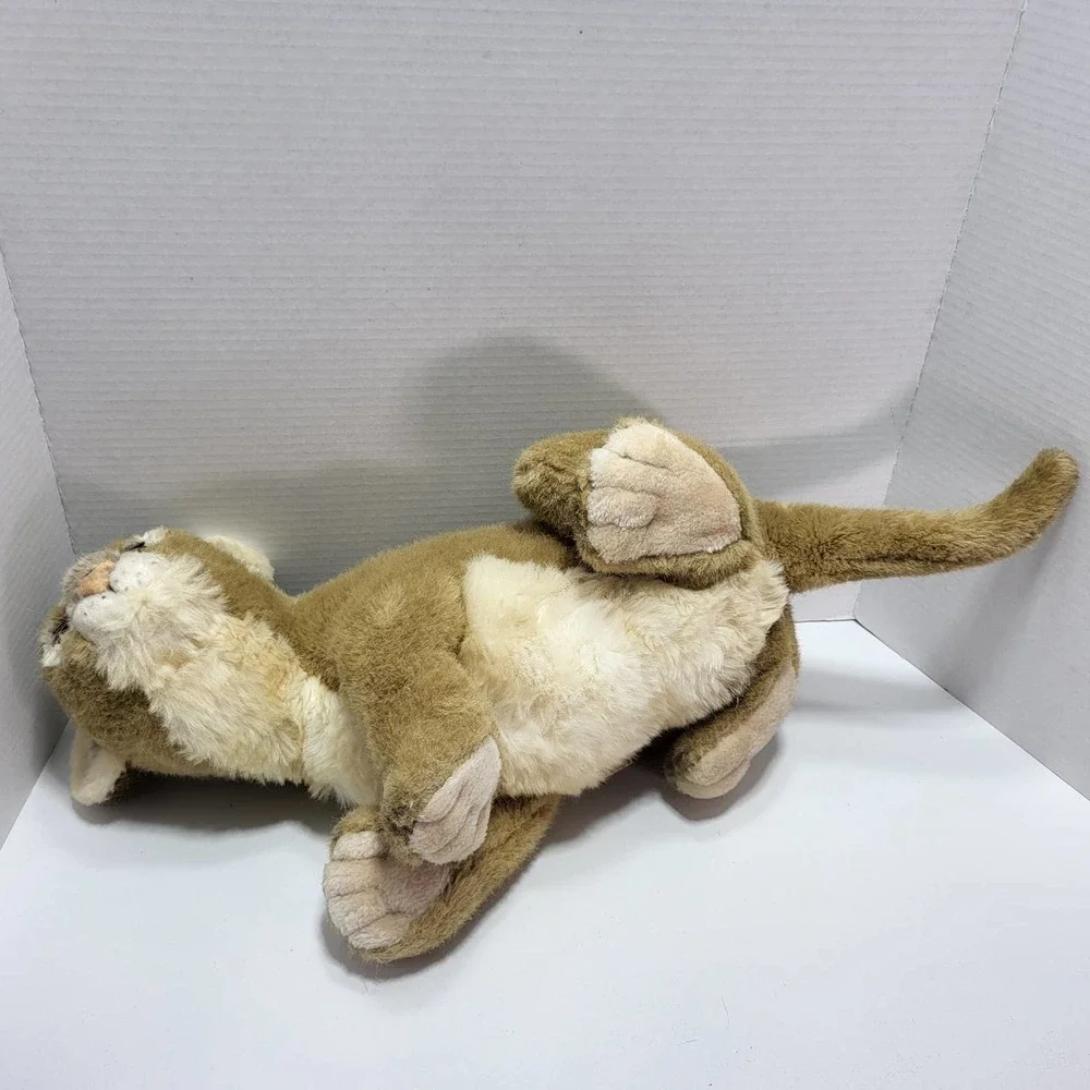 Vintage 1983 Avanti 18" African Lion Cub Stuffed Plush Cat‎ Toy Hand crafted - Picture 6 of 10